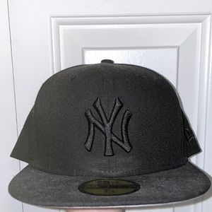 AUTHENTIC NWE YANKEE HAT